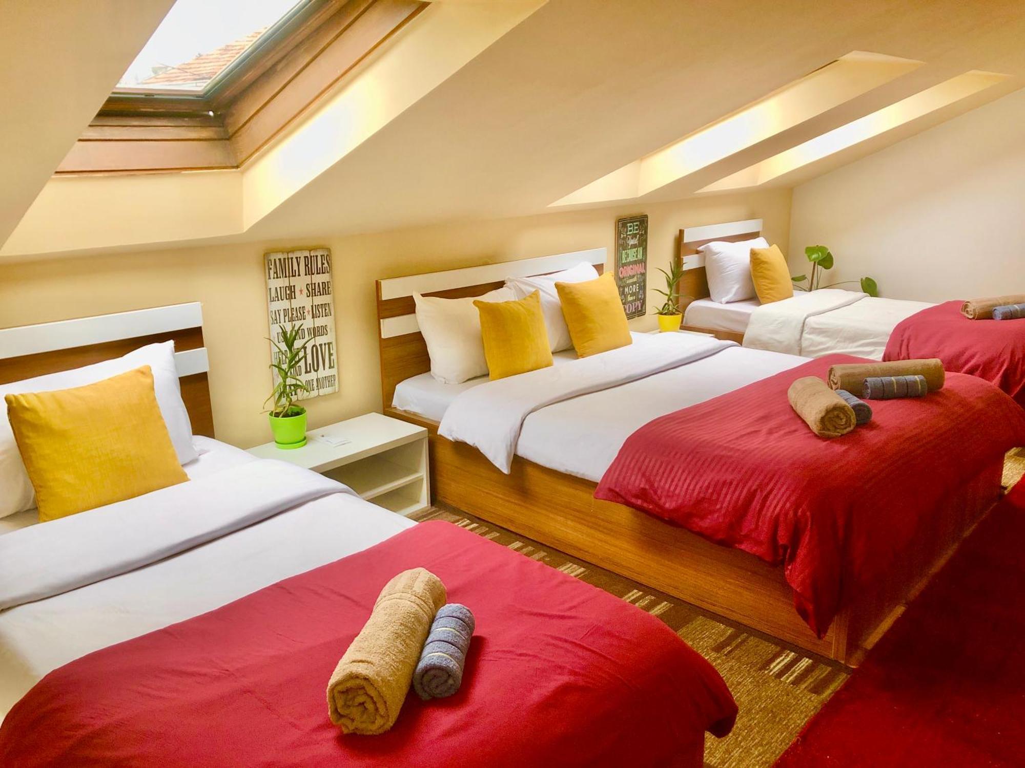פרישטינה Urban Boutique Hotel מראה חיצוני תמונה