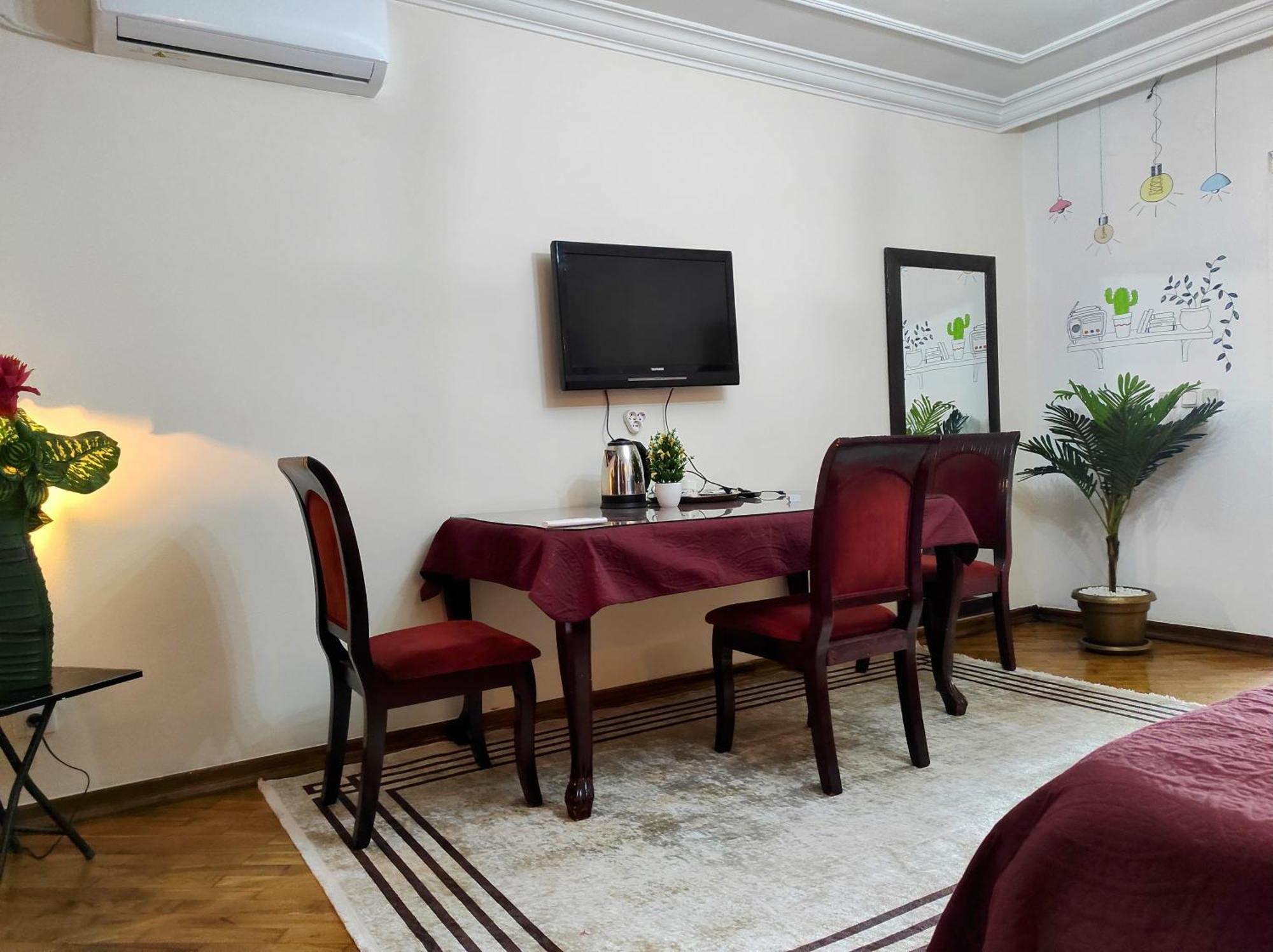 פרישטינה Urban Boutique Hotel מראה חיצוני תמונה